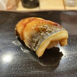 日本橋蛎殻町 すぎた - 穴子握り 煮詰め