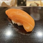 日本橋蛎殻町 すぎた - 鱒の介スモーク握り