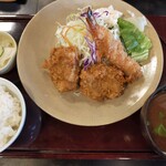 Yoshikyuu - シニアとんかつ定食