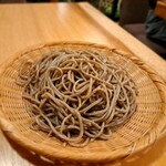 蕎麦おさめ - ⚫玄挽きそば　鳥取県伯耆町（ホウキチョウ）