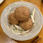 中華料理 信悦 - サクフワ肉団子900円