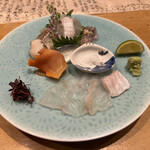 魚菜茶家　たへい - お造り。塩とわさびで。日本酒は富山の立山