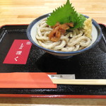 うどん 讃く - （冷）ぶっかけ・小￥180 + 梅しそ￥100