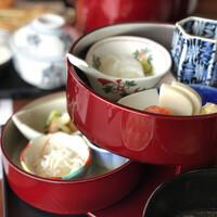 日本料理 初海 - 