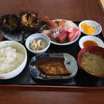 海峡荘 - 海峡荘(青森県下北郡大間町大字大間字大間平)海峡定食 2,700円