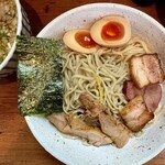 麺処 びぎ屋 - 上から特製醤油つけめん