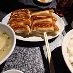 天鴻餃子房 大手町店 - 