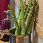 天ぷら たけうち - ジューシーなアスパラ