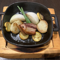 ダイナミックキッチン＆バー 燦 大阪店 - 