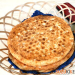 HUJRA HALAL FOOD & RESTAURANT - ナン