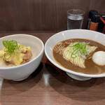 ヌードル＆スパイスカレー 今日の1番 - 