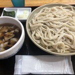 田舍屋 - 肉汁ざるうどん大盛