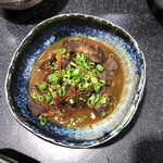 三酉屋 - 牛タンの味噌煮