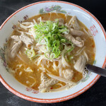 月山軒 - モツみそラーメン