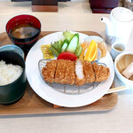 Orenji Hausu - 特製とんかつ定食