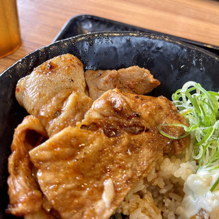カルビ丼とスン豆腐専門店 韓丼_1