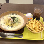 パルメナーラ - 料理写真:明太子のパルメナーラ+ポテト+ドリンク