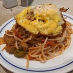 関谷スパゲティ EXPRESS - チーズエッグとプルドポークのトマトソース