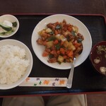 香菜園 - 鶏肉のカレー炒め定食