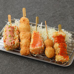 Assorted 5 types of kushikatsu