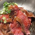 ステーキ丼 くに美 - 