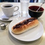 えーぼん - ホットコーヒー300円 モーニング Ｄドリンク+小倉ロール+赤だし