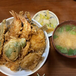 天三 - 季節の天丼