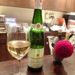 Wine Bar base - ライチ風味の白：800円('13.08.21)