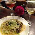Wine Bar base - カキのスモークとキャベツのオイルパスタ：1100円('13.08.21)