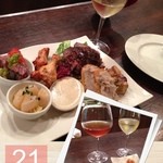 Wine Bar base - 親友がiPhoneから送ってくれた画像❤('13.08.21より)