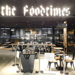 三日月屋 CAFE - the Foodtimesの店内1