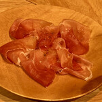 文化商店 - 生ハム盛り(700円)