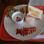 モトテカコーヒー軽井沢 - トーストセット