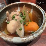 Kaisen Koshitsu Sakaba Imari - 若鶏と根野菜の煮物