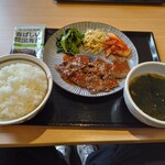 Yakitatenokarubi - ハラミ定食