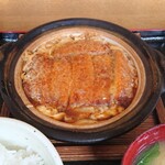 旬菜割烹 びらーじゅ - カツ煮