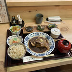 Washoku Ryouri Wago Goro Inaho - 真鯛のかぶと煮御膳　玄米ご飯