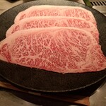 焼肉うしごろ - 茨城県産の大判サーロイン・その１です。