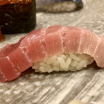 すし酒場 魚あるき - 「本鮪中とろ（税込￥360）」のアップ…