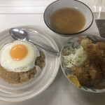 埼玉屋食堂 - 焼飯＋ウィンナーフライ