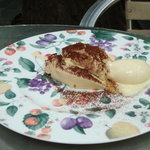 セラン - 2009/08 栃木県“磨宝卵”のティラミス バニラジェラート添え