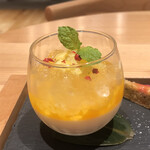 Watasu Nihombashi - パイナップルとココナッツのパフェ