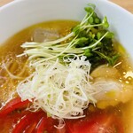 Tori Shio Ramen Hippo - ねぎとカイワレがグッド。