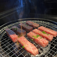 老舗精肉店直送 千種焼肉 飛騨牛の奴隷 千種店 - 
