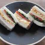 市川屋珈琲 - 野菜とハムのミックスサンド