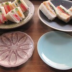 市川屋珈琲 - 取り分け皿を用意してくださいました