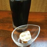 キッチン ブルー グローブ - アイスコーヒーのアップ