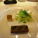 レストラン コバヤシ - 和歌山産鮎のパテ　メロンのパートドフリュイ　きゅうり　ういきょうのサラダ和え