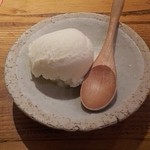 とんかつ 豚ゴリラ - デザートサービス(平日)