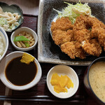 定食のむさしの - チキンカツ定食 ご飯半分